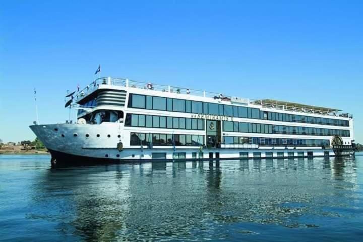 Nile Youth Hotel Luxor Kültér fotó
